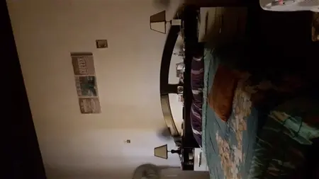 Муж трахает свою жену на скрытую камеру в спальне